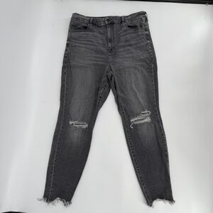 American Eagle Outfitters Charcoal Distressed Skinny Jeans Size 18 Short Women’s